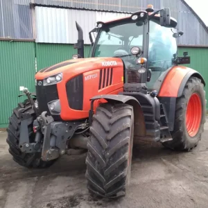 Kubota M7151